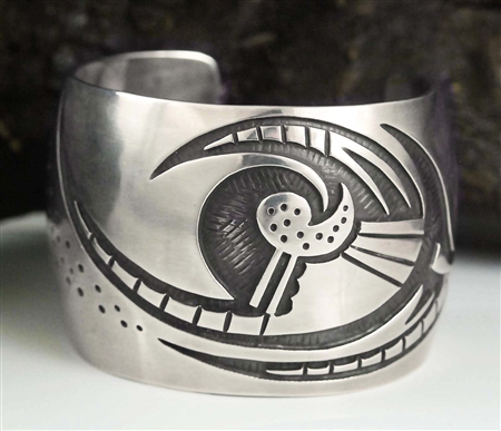 STUNNING MANUEL HOYUNGOWA HOPI BRACELET