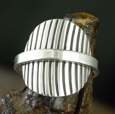 STEVE YELLOWHORSE LOVELY STERLING SILVER RING